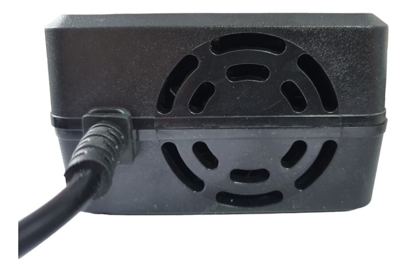 Carregador De Bateria 60v 2amp P/ Scooter Elétrica Citycoco - Image 4